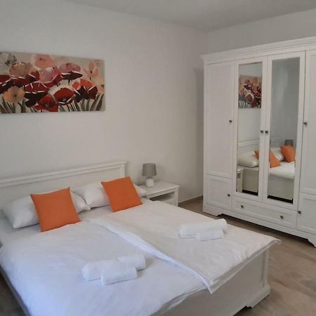 Relax Apartment Starigrad Paklenica Ngoại thất bức ảnh