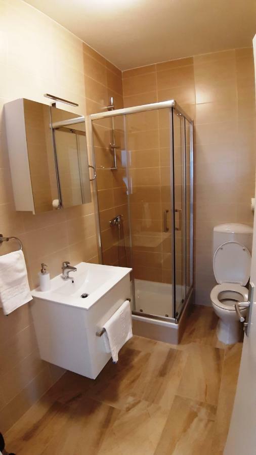 Relax Apartment Starigrad Paklenica Ngoại thất bức ảnh