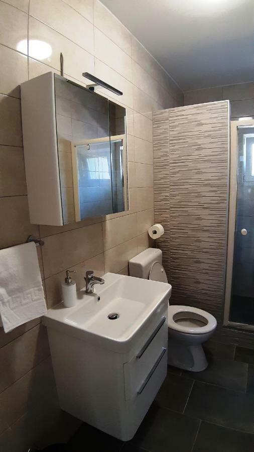 Relax Apartment Starigrad Paklenica Ngoại thất bức ảnh